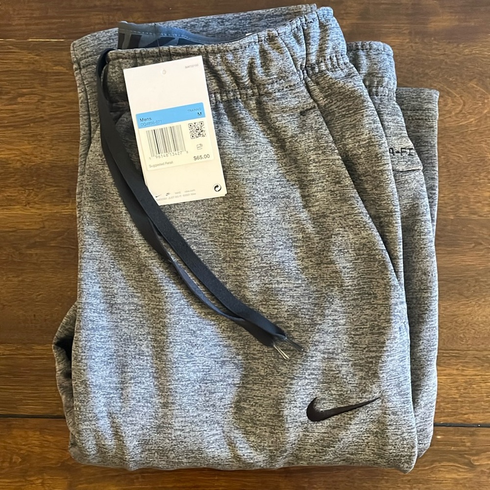 Nike Men’s Gray Brand New Sweatpants!
